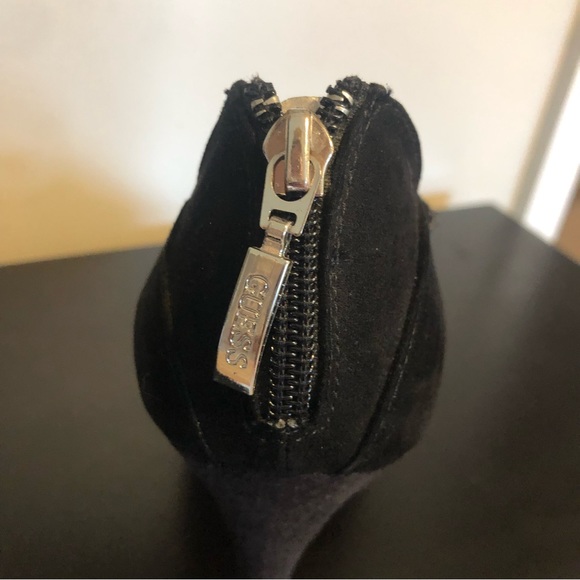 🎁 2 FOR $30 Y2K Guess Suede Black Strappy Platfrom Peep Toe Pumps - Picture 9 of 12